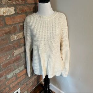 Uniqlo Women's Cream Crew Neck Sweater
